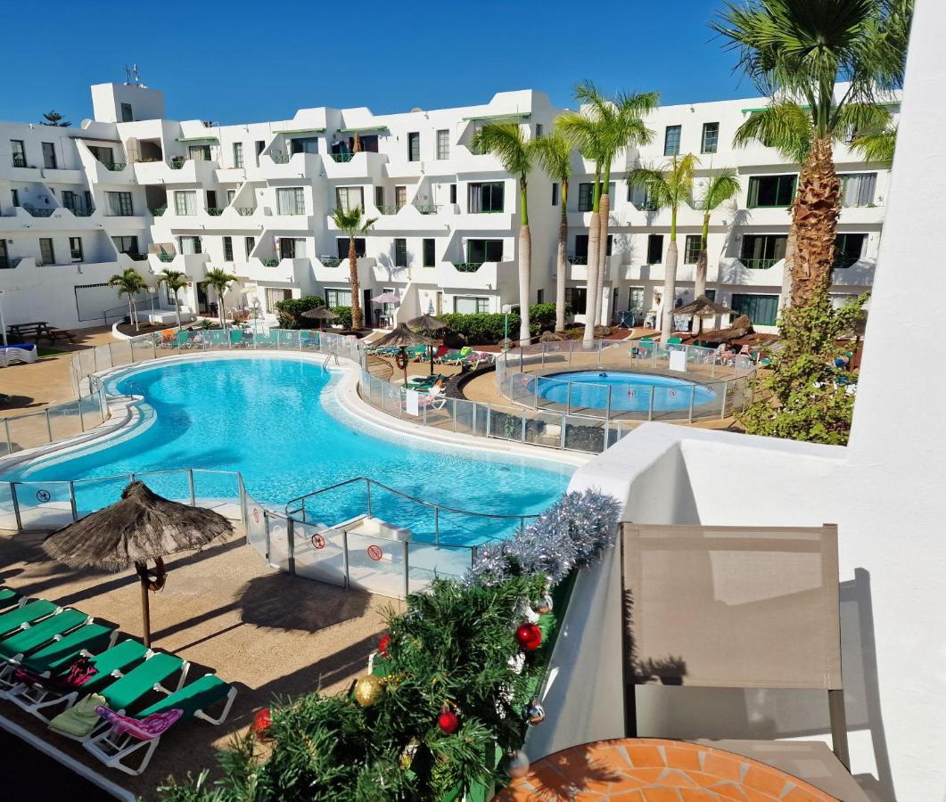 Lovely Apartment Mira With Pool Puerto del Carmen  Bagian luar foto