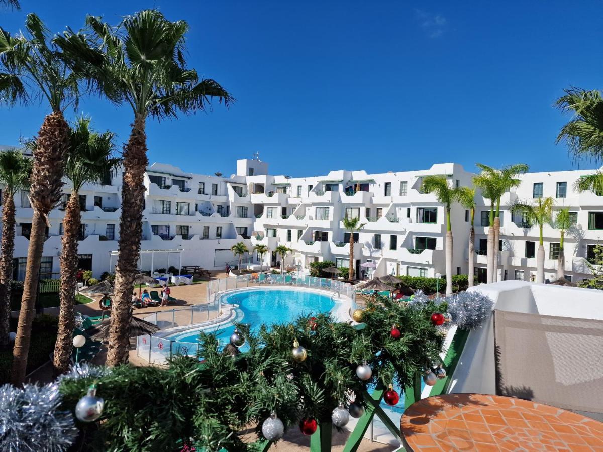 Lovely Apartment Mira With Pool Puerto del Carmen  Bagian luar foto